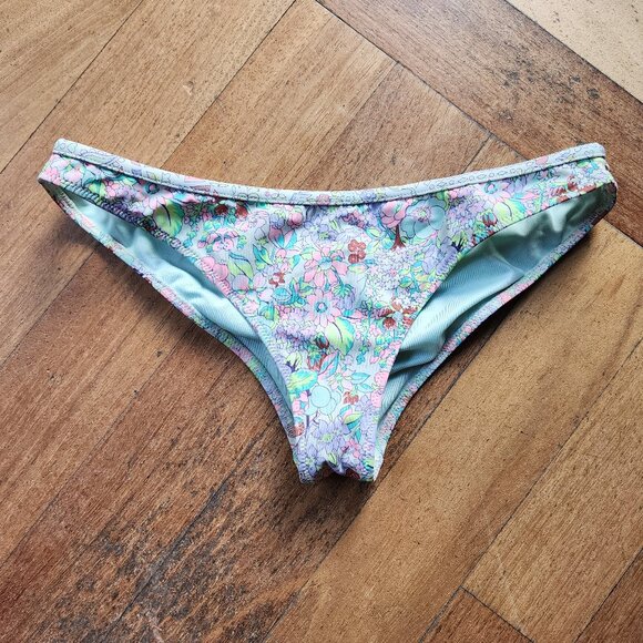 Victoria's Secret "The Cheeky" Floral Bikini Bottom Size Small - Picture 4 of 10